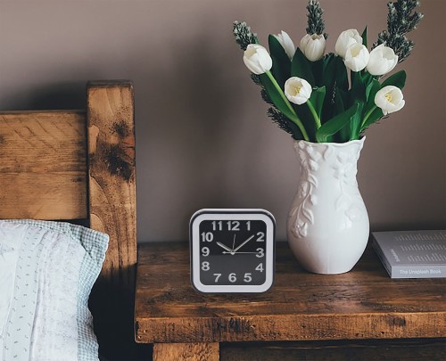 Plastic alarm clock Battery Operated  Decorative Clocks
